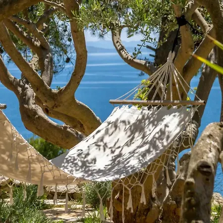 Сasa de vacaciones Novosel Location & View In Park Forest Split